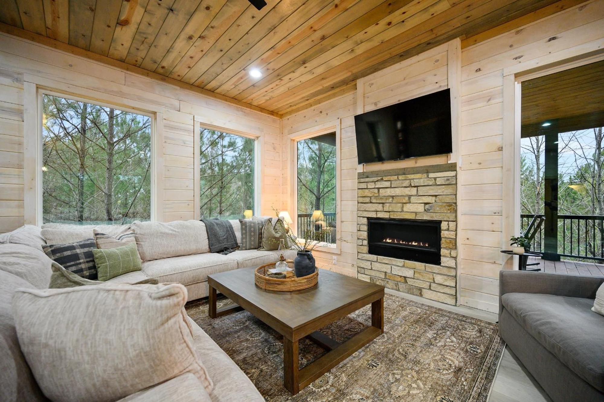 Pines And Recreation Villa Broken Bow Buitenkant foto